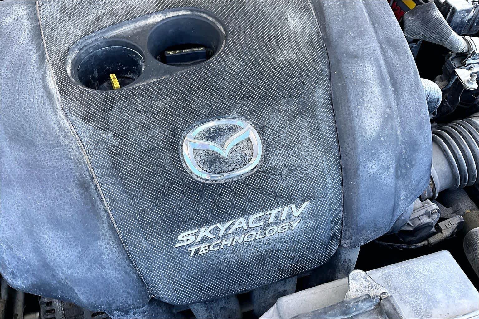 Used 2019 Snowflake White Pearl Mica Mazda Touring image 31