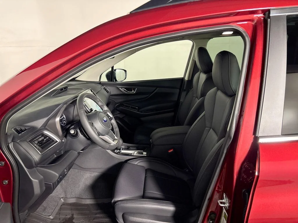 New 2026 CRIMSON RED PEARL Subaru Limited 8-Passenger image 11