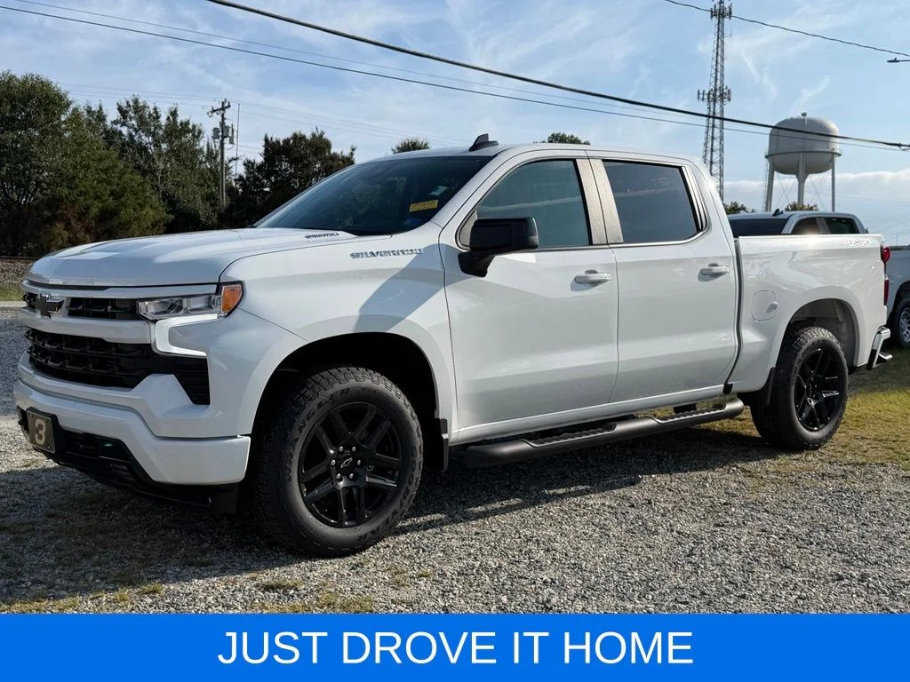 Used 2026 White Chevrolet RST image 3