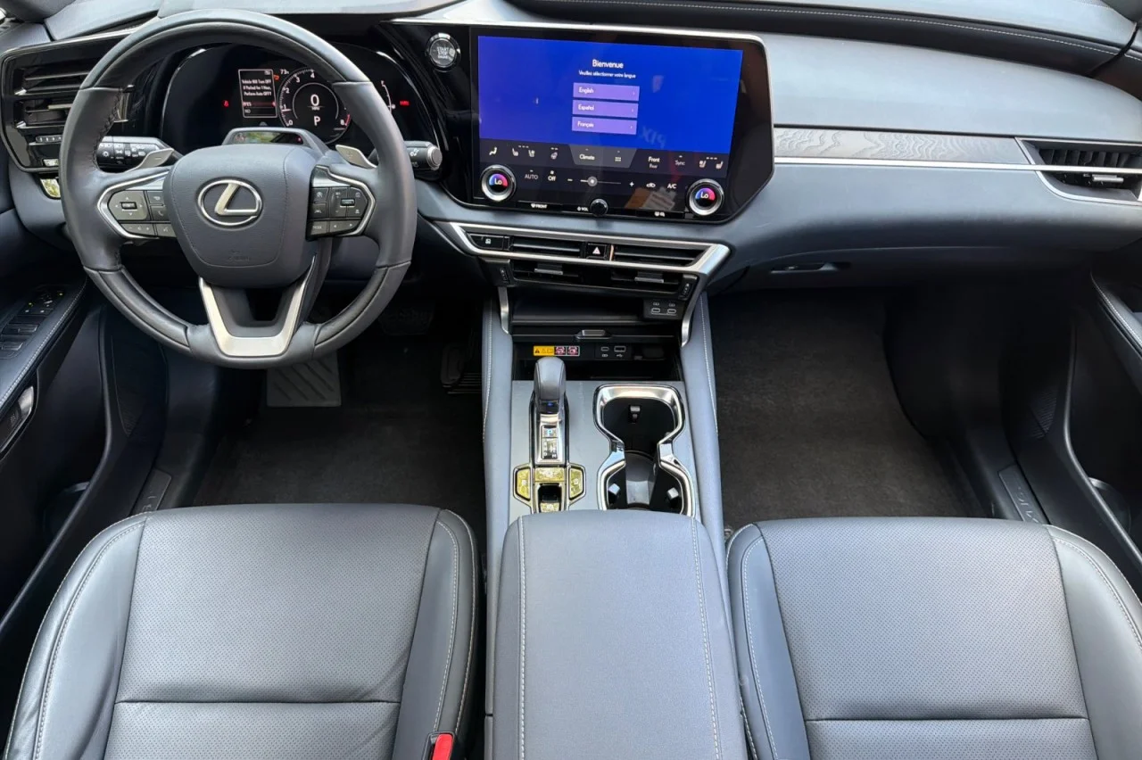 Used 2024  Lexus RX 350 image 12