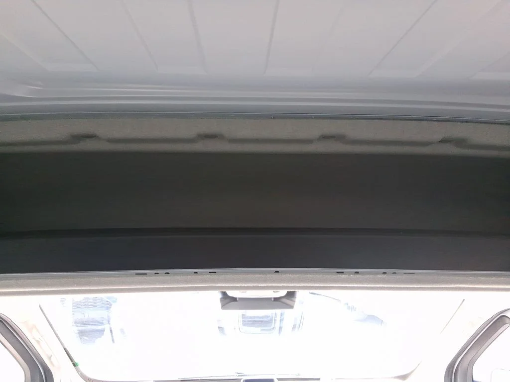New 2026 Bright White Clear-Coat Exterior Paint RAM High Roof image 22