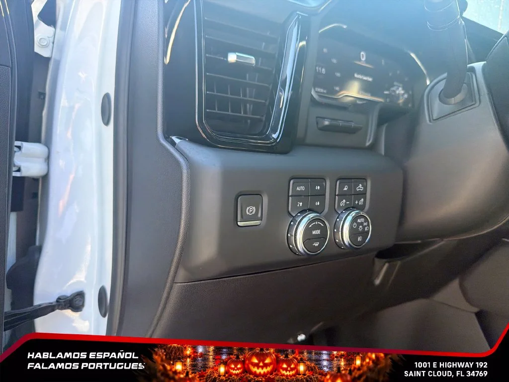 Used 2024 Summit White GMC AT4X image 17