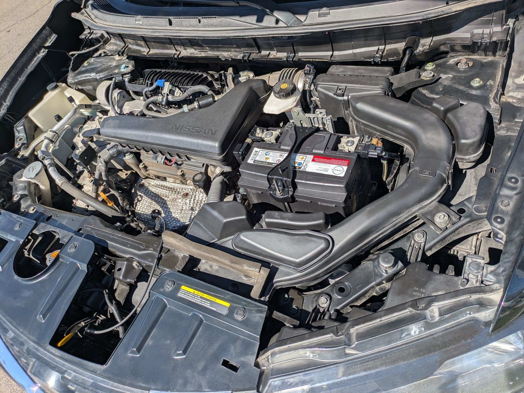 Used 2020 Magnetic Black Pearl Nissan S image 30