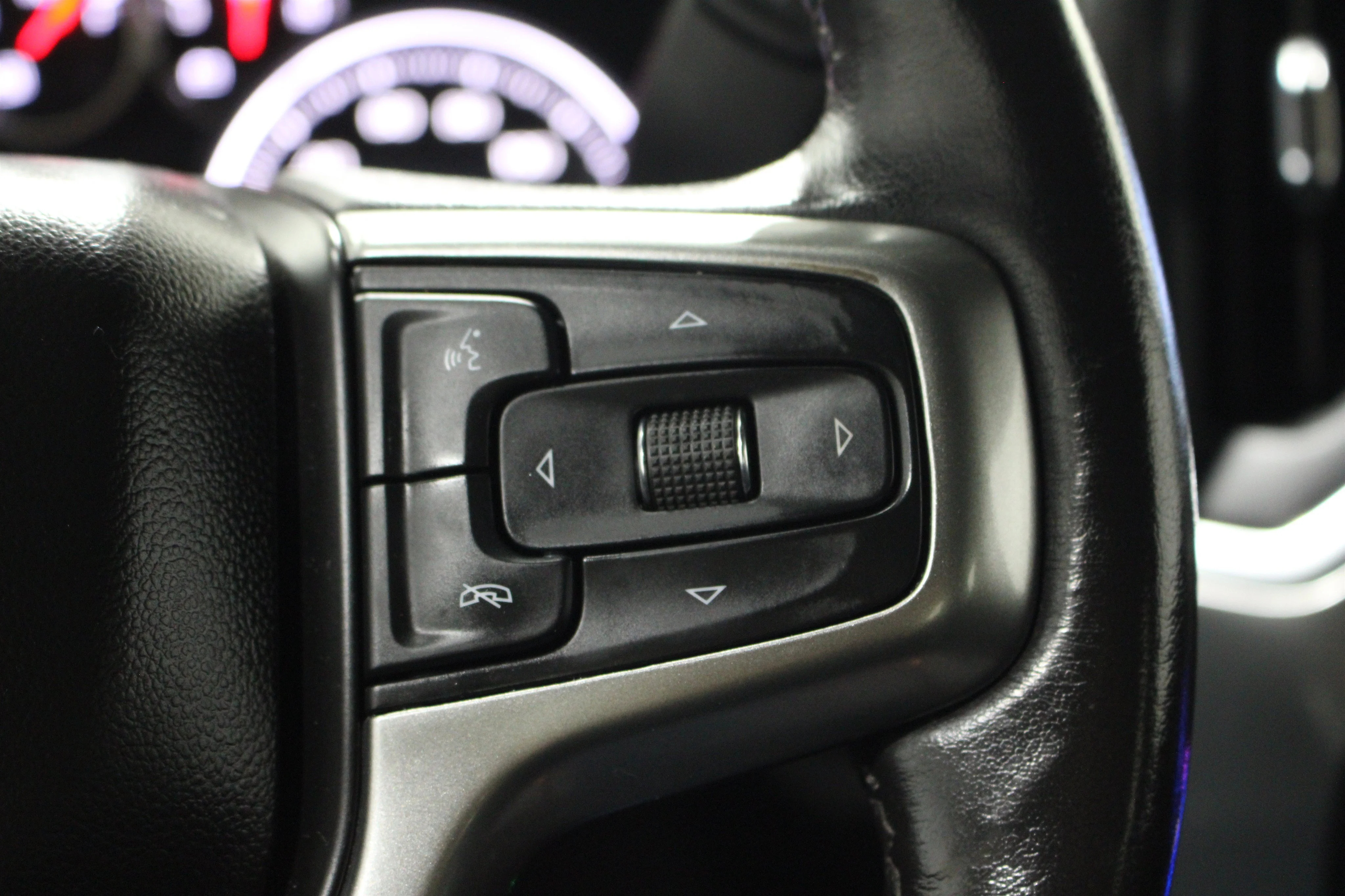 2021 Chevrolet Silverado 1500 RST - Photo 13