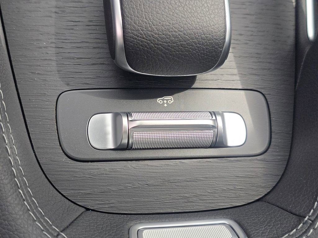 2025 Mercedes-Benz GLE GLE580 - Photo 71