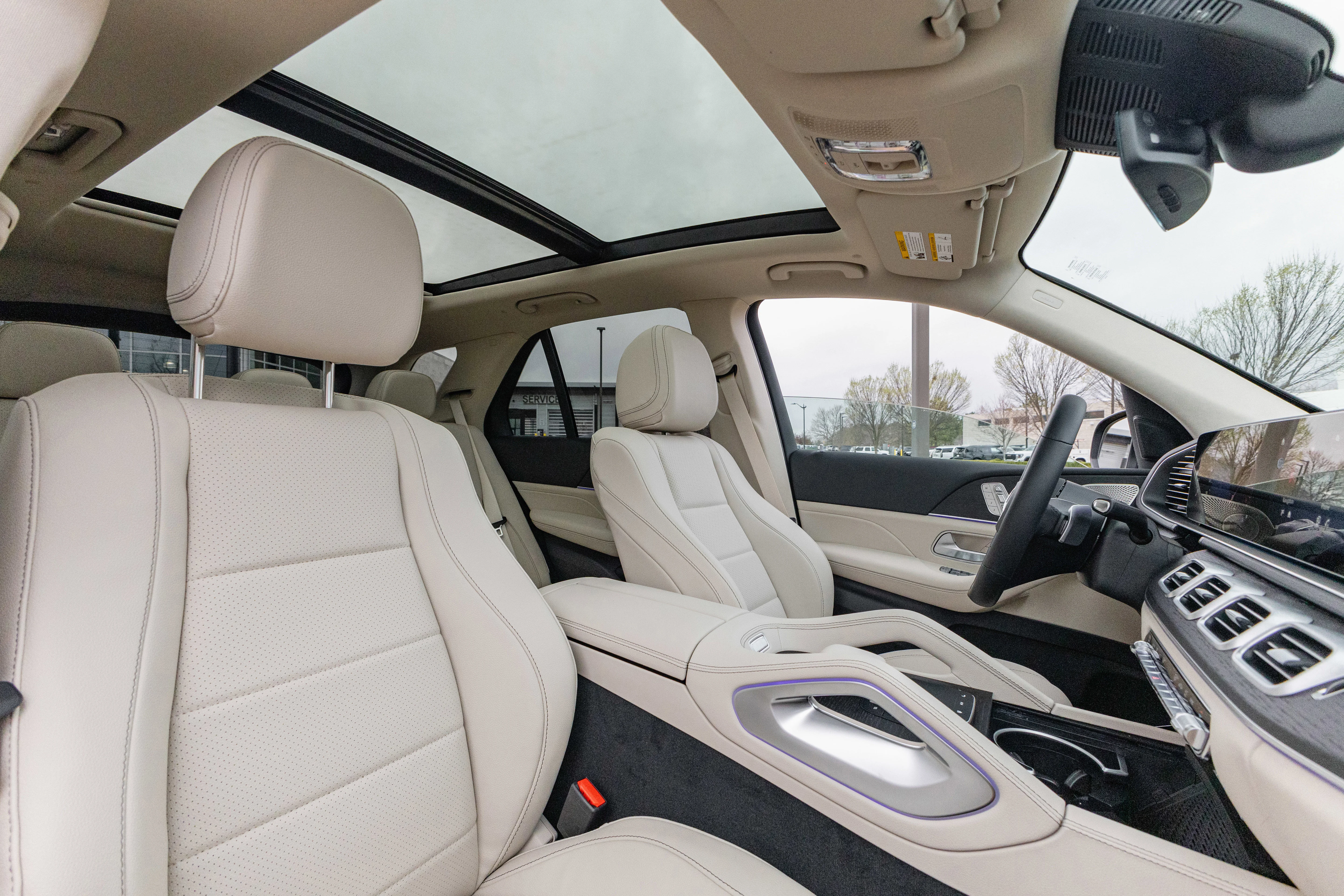 Used 2026 Obsidian Black Mercedes-Benz GLE 450 image 31