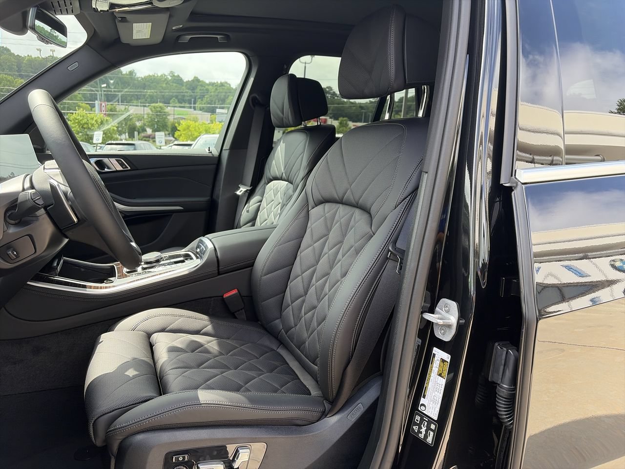 New 2026 Black Sapphire Metallic BMW xDrive40i image 14