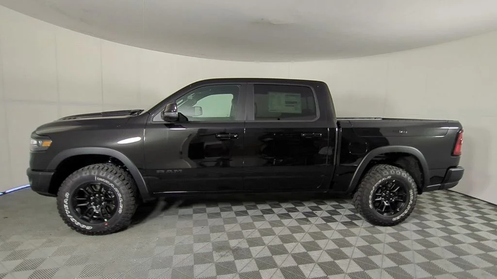 2026 RAM 1500 Rebel - Photo 7