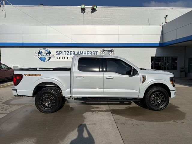 Used 2025 White Ford Tremor image 11