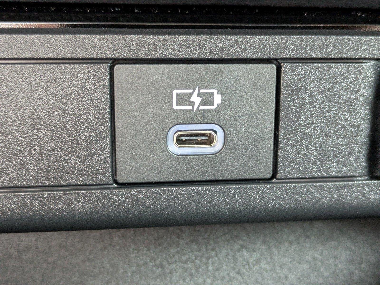 Used 2026 Wind Chill Pearl Toyota XSE Premium image 20