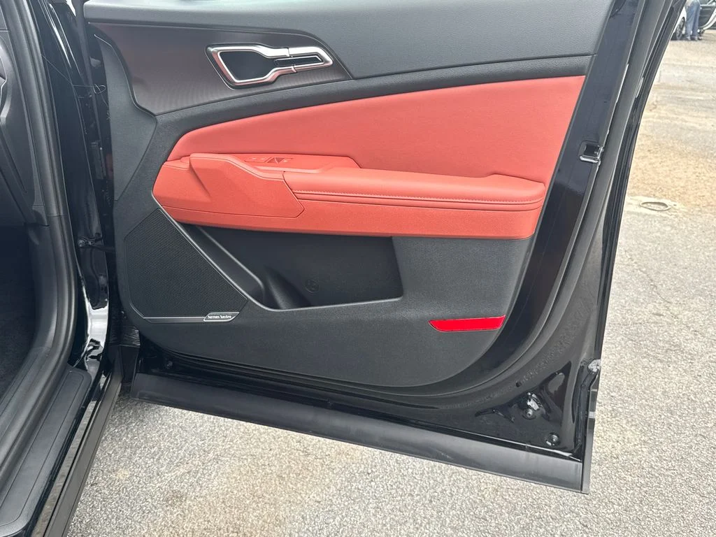 New 2026 Black Kia SX-Prestige image 13