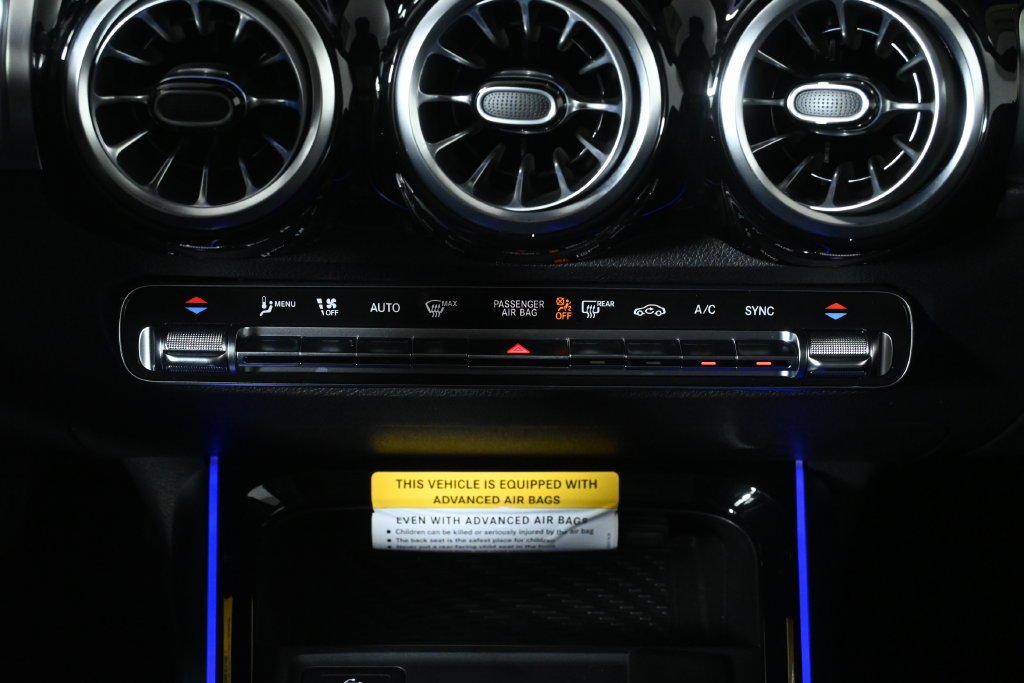New 2026 Cirrus Silver Metallic Mercedes-Benz GLB 250 image 54