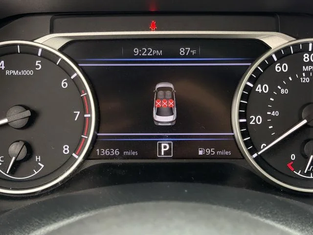 Used 2025 Gray Nissan SV image 12