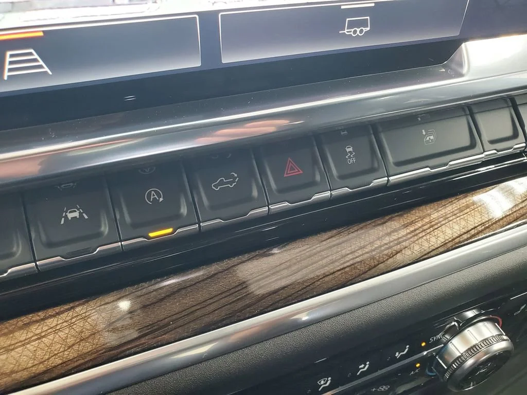 New 2026 Onyx Black GMC Elevation image 22