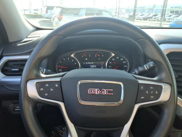 Used 2023 Summit White GMC SLE image 15