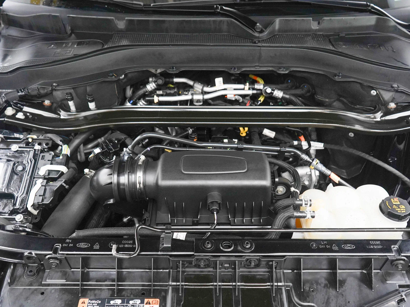 Used 2022 Black Ford ST-Line image 32