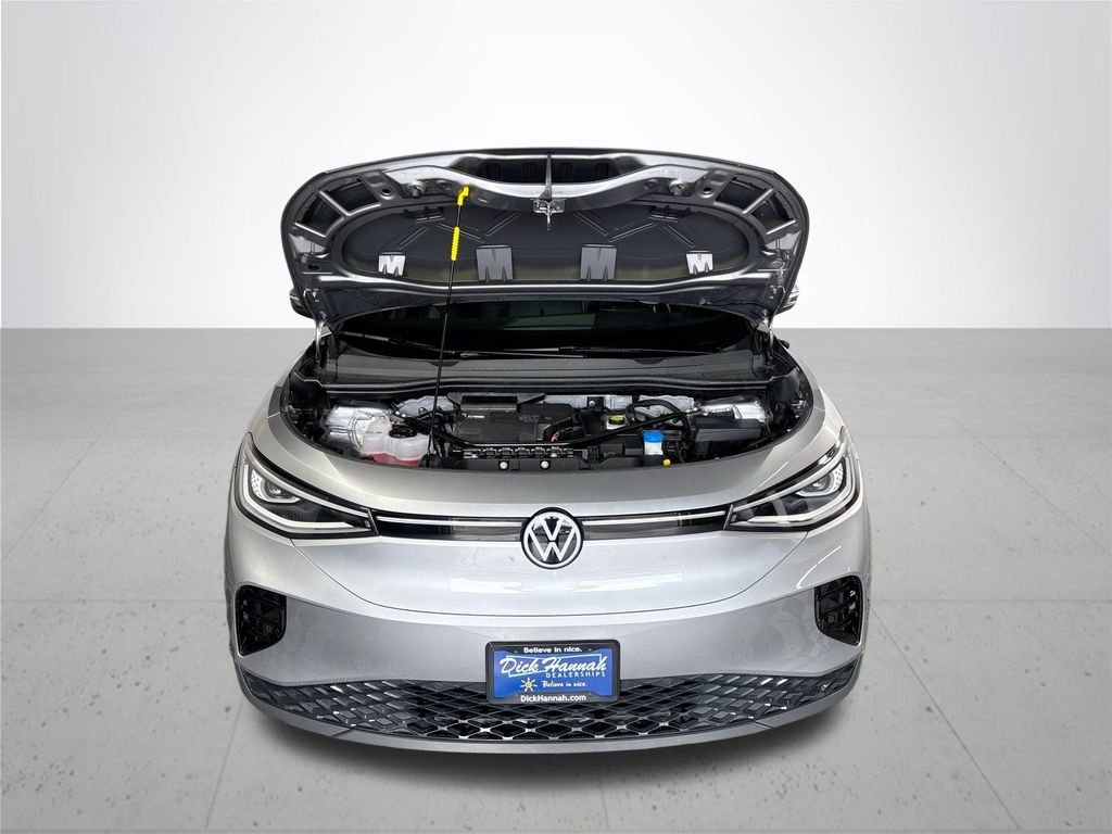 Certified Used 2023 Silver Mist Metallic Volkswagen Pro S image 24