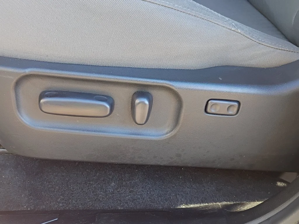 Used 2023 Ice Toyota SR5 image 20