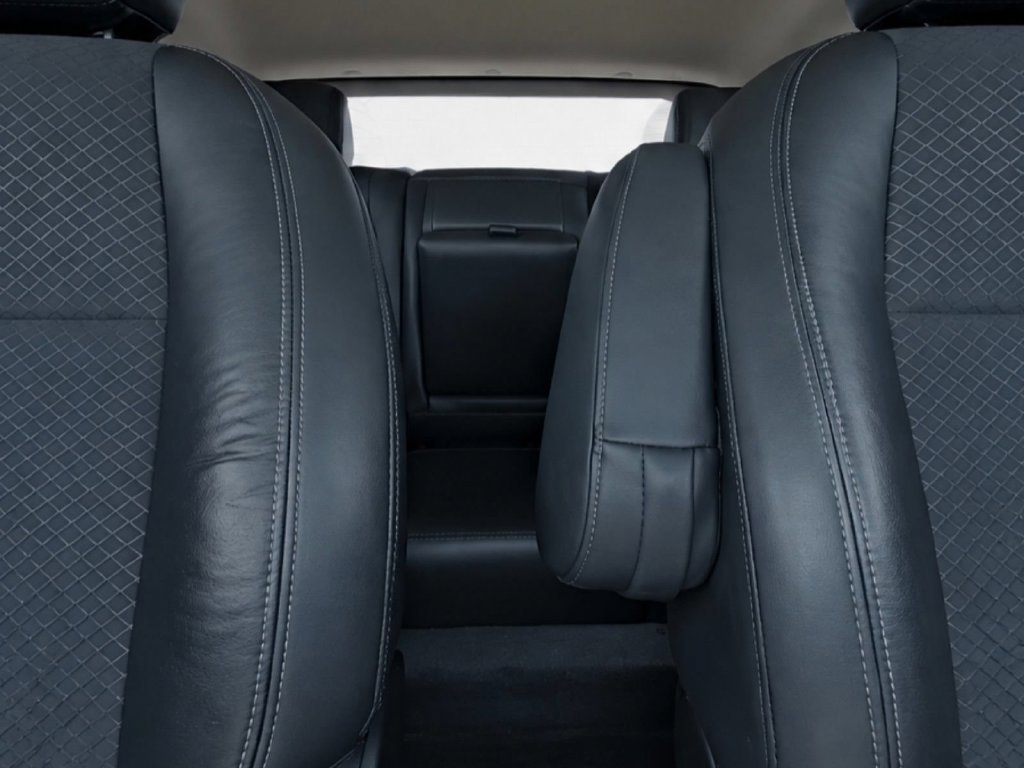 Used 2016 Red Buick Base image 27