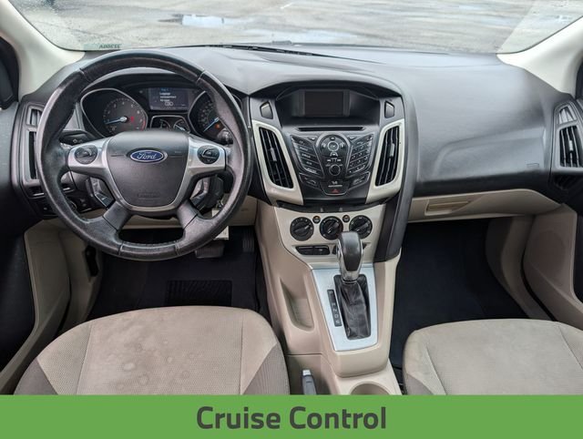 Used 2012 Black Ford SE image 23