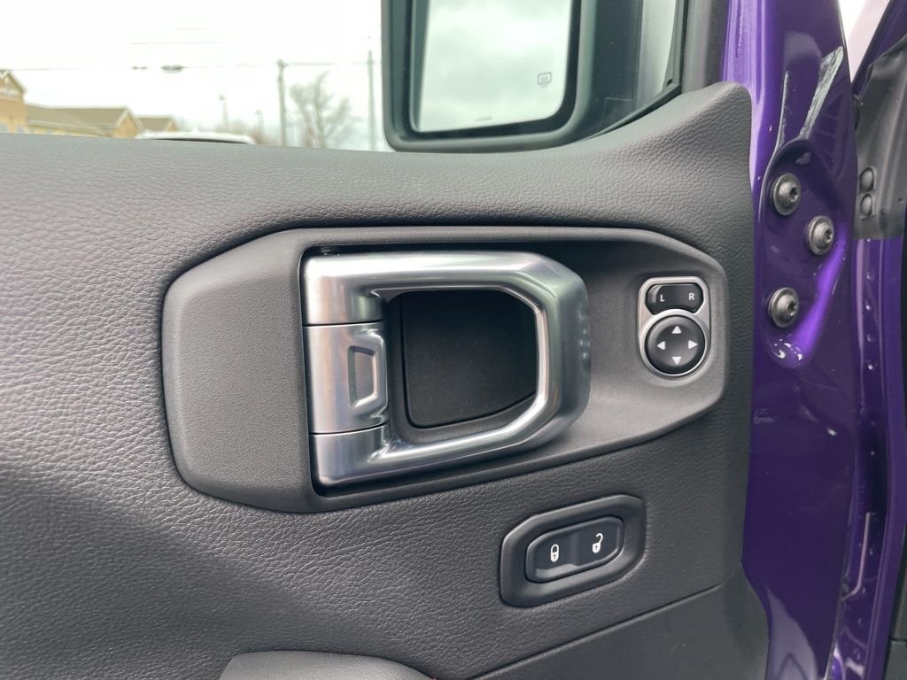 New 2026 Reign Exterior Paint Jeep Rubicon X image 17