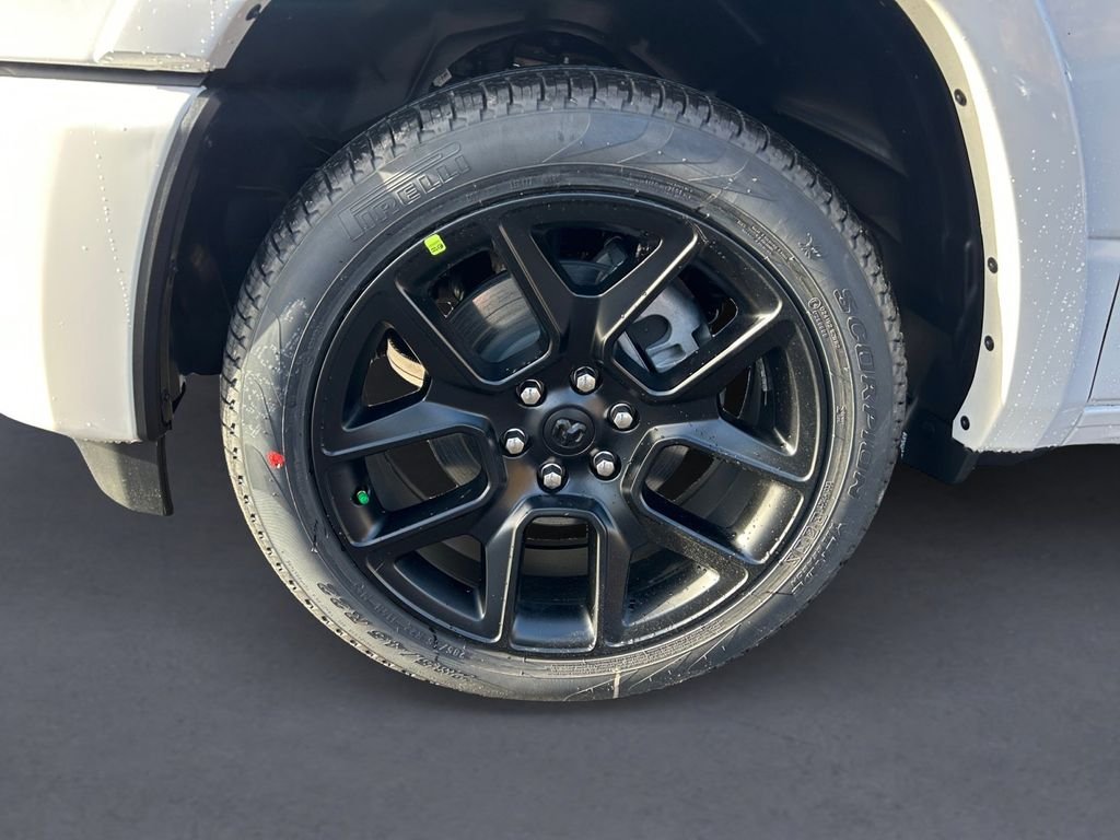 2026 RAM 1500 Laramie - Photo 9