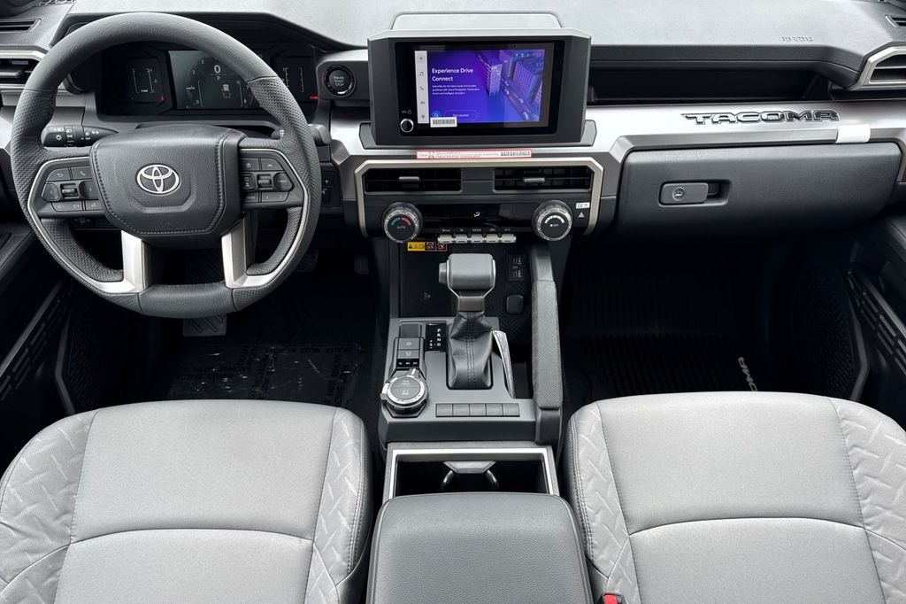2025 Toyota Tacoma SR5 - Photo 13