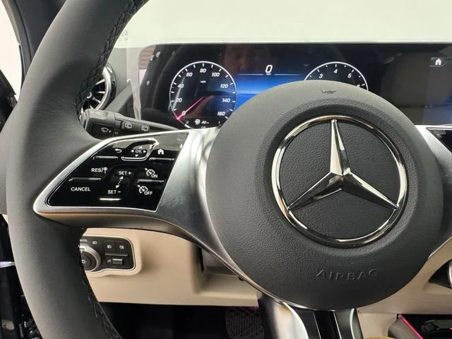 New 2026 Cosmos Black Metallic Mercedes-Benz GLA 250 image 24