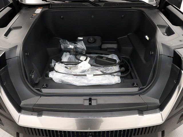 2025 GMC Sierra EV Denali - Photo 27