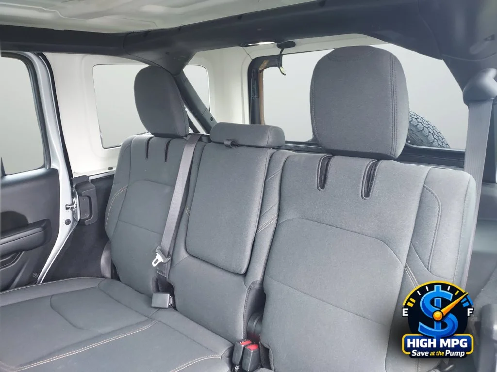 Used 2024 Silver Jeep Sport S 4xe image 34
