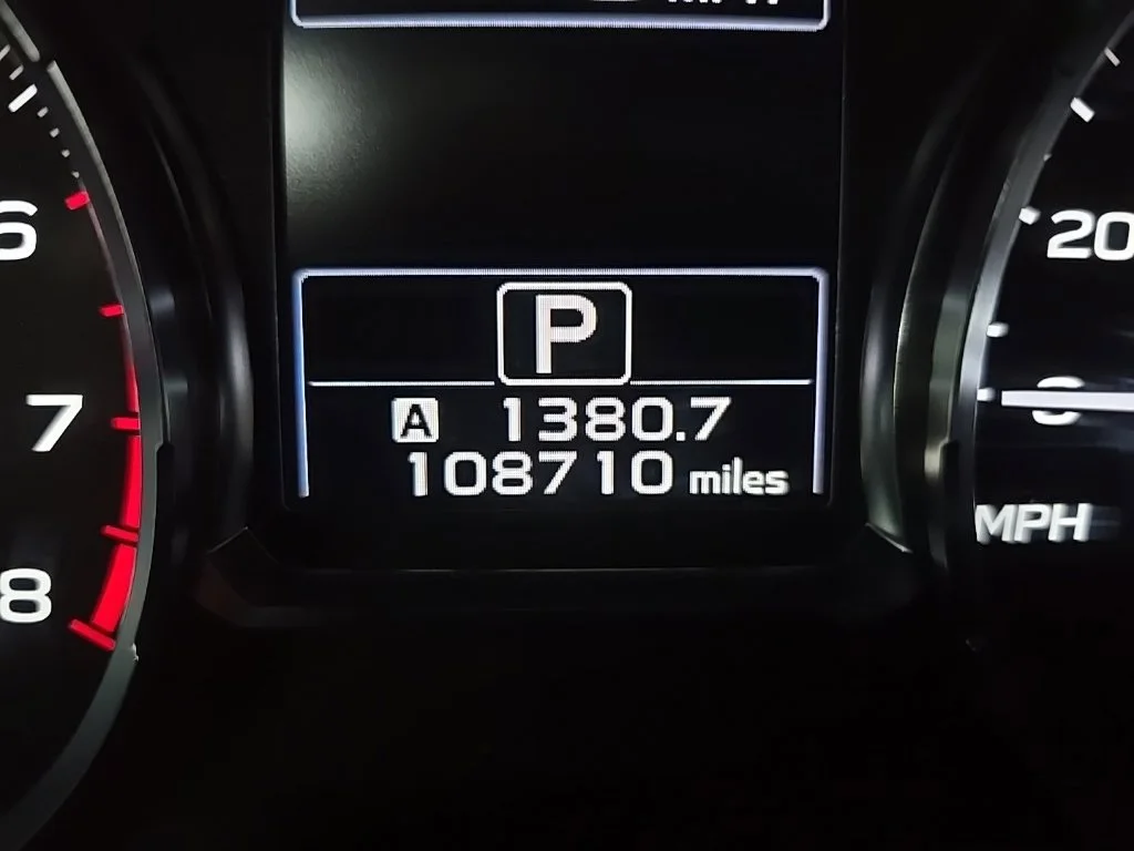 Used 2017 Ice Silver Metallic Subaru 2.5i Touring image 23