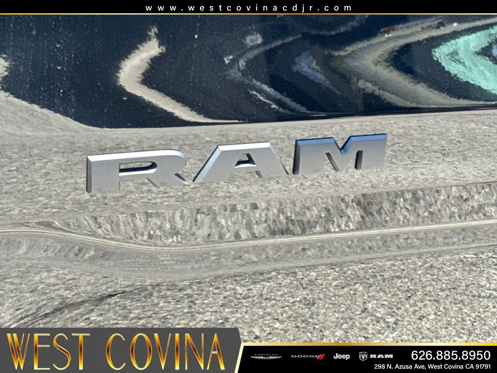 New 2026 Diamond Black Crystal Pearl-Coat Exterior Paint RAM Big Horn/Lone Star image 13