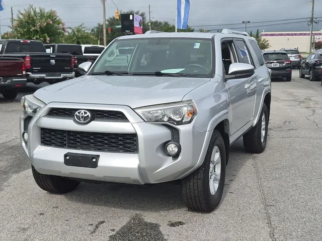 Used 2017 Silver Toyota SR5 image 7