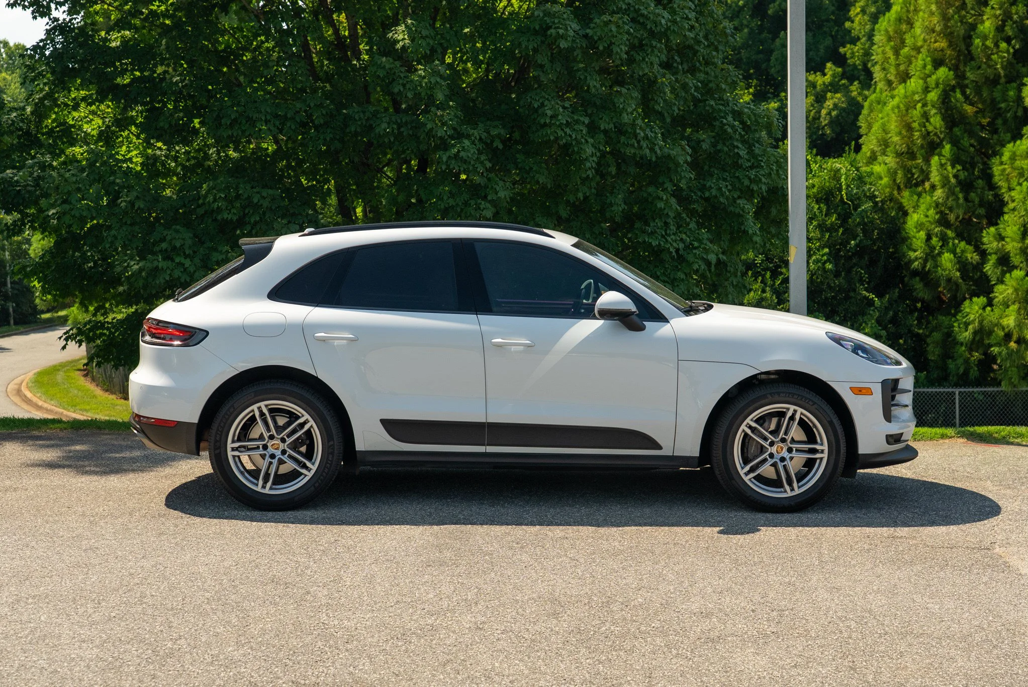 Used 2021 Carrara White Metallic Porsche  image 8