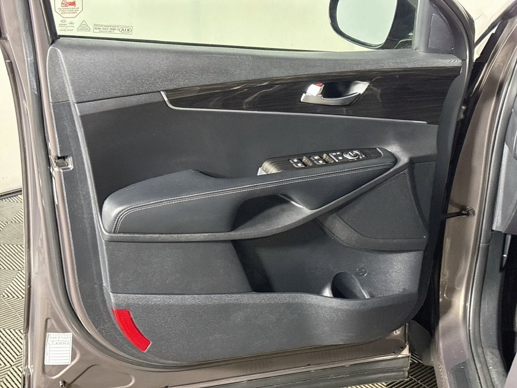 Used 2020 Brown Kia LX image 10