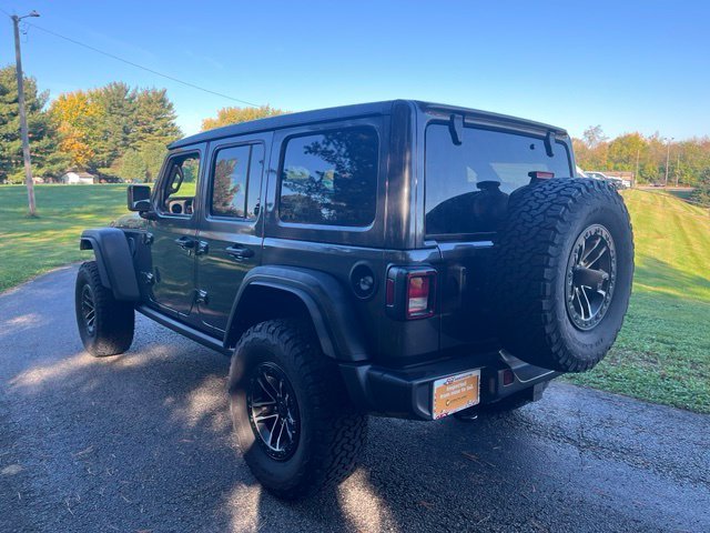 Used 2025 Granite Crystal Metallic Clearcoat Jeep Willys image 5