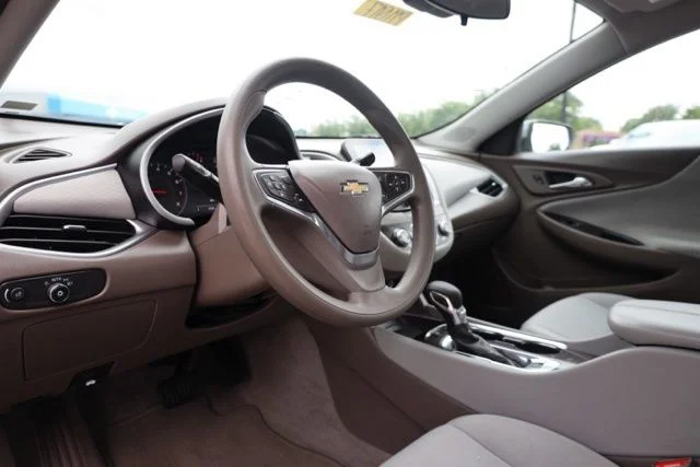 2024 Chevrolet Malibu 1LT - Photo 18