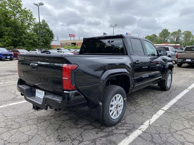 New 2026 Black Toyota SR5 image 3