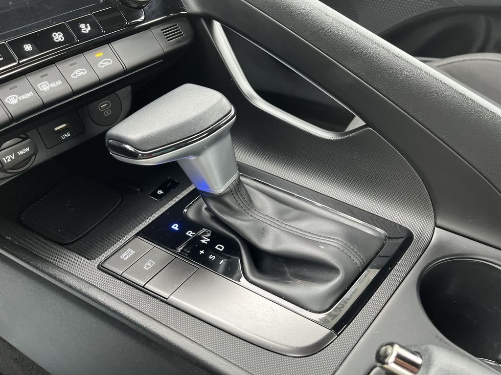 Used 2025 Silver Hyundai SEL Sport image 19