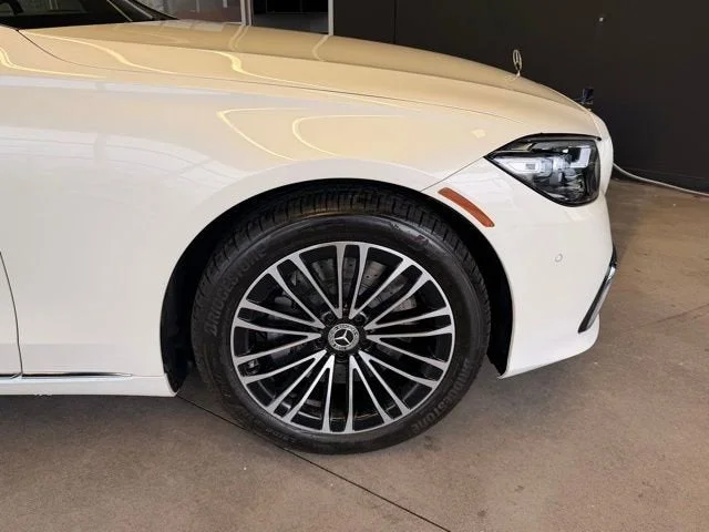 Used 2022 White Mercedes-Benz S 500 image 10