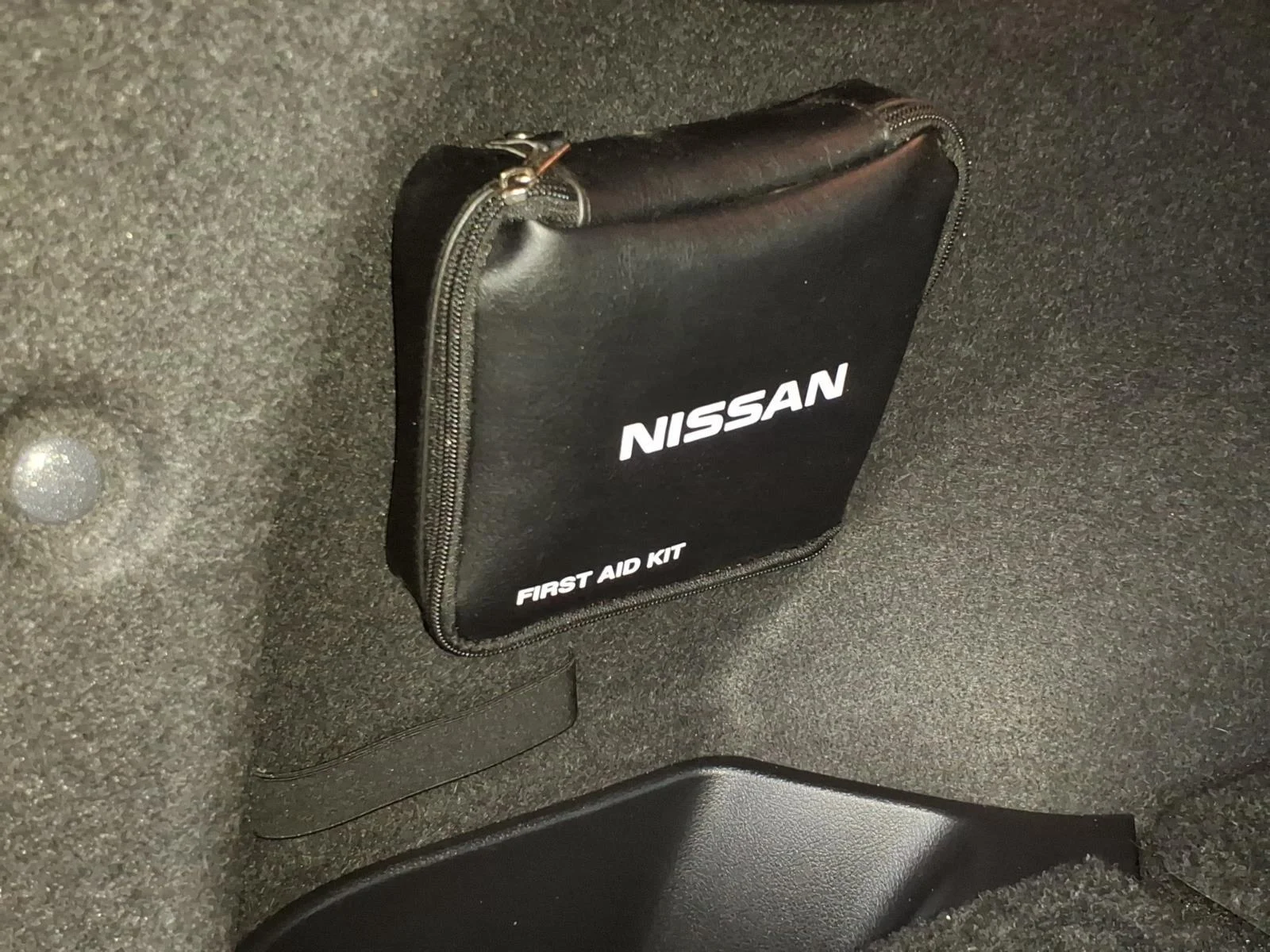 Used 2019 Scarlet Ember Tintcoat Nissan S image 26
