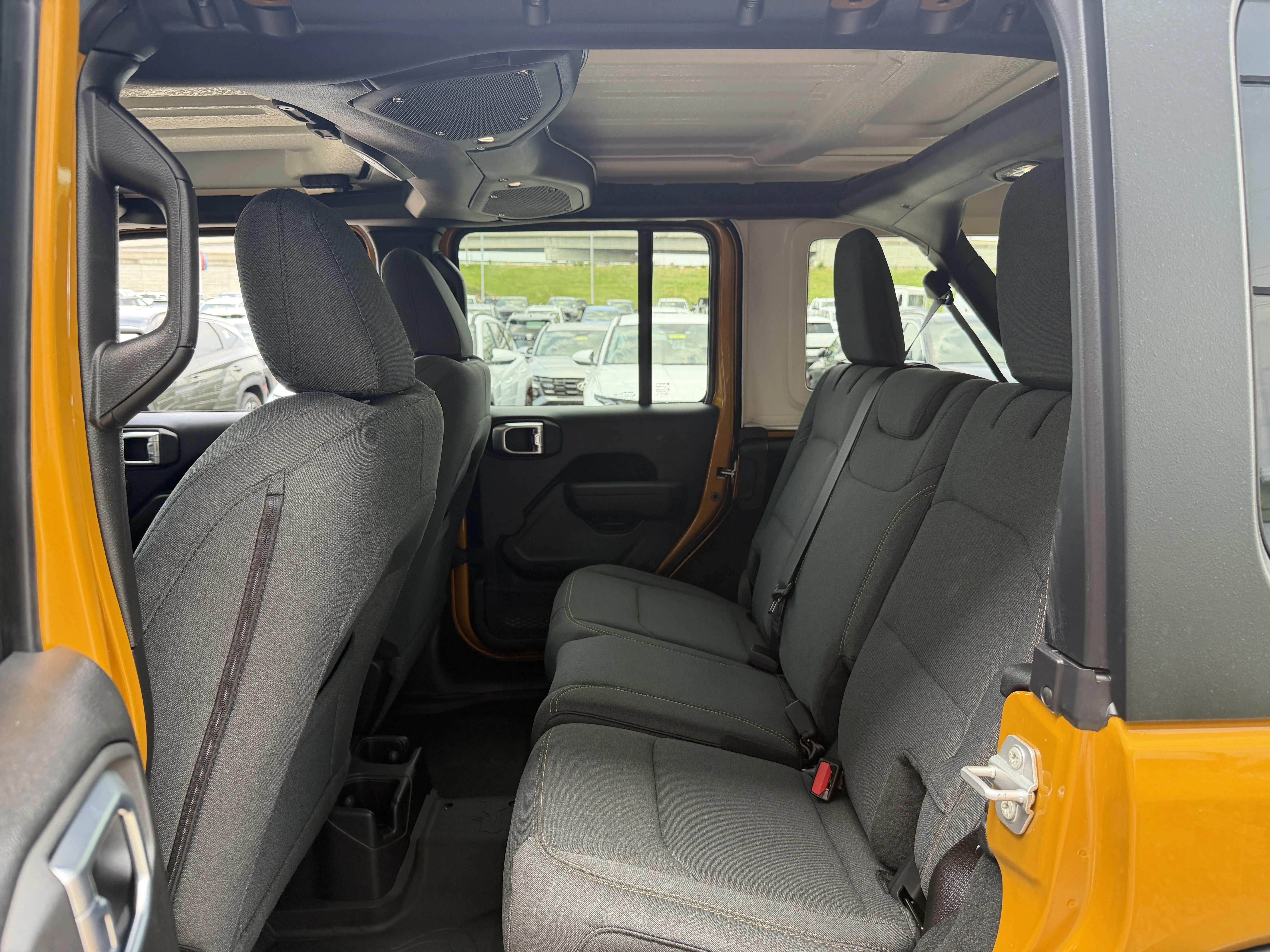 New 2026 Goldilocks Exterior Paint Jeep Sport S image 27