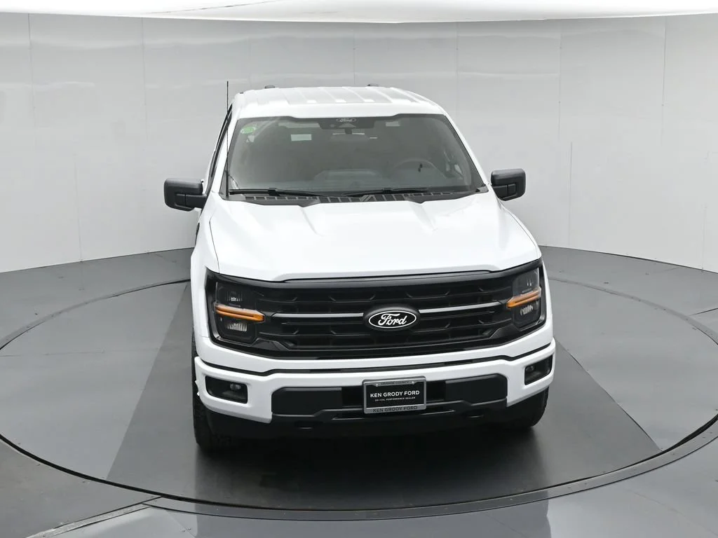 New 2026 White Ford XLT image 33