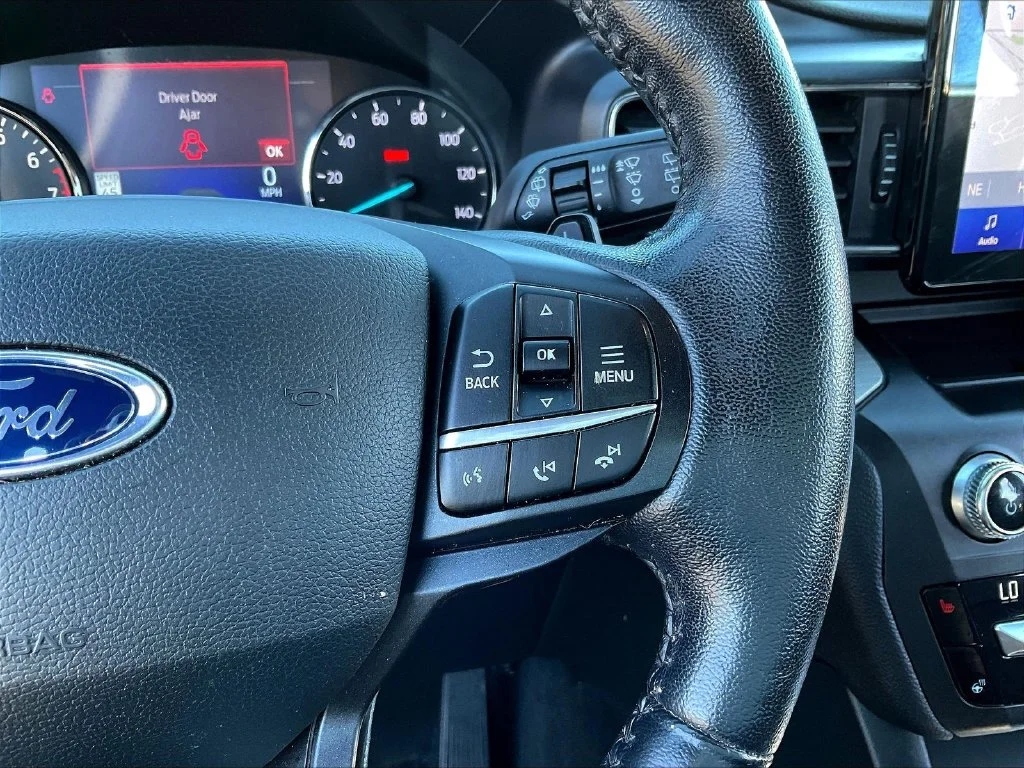 Used 2020 Blue Ford XLT image 12