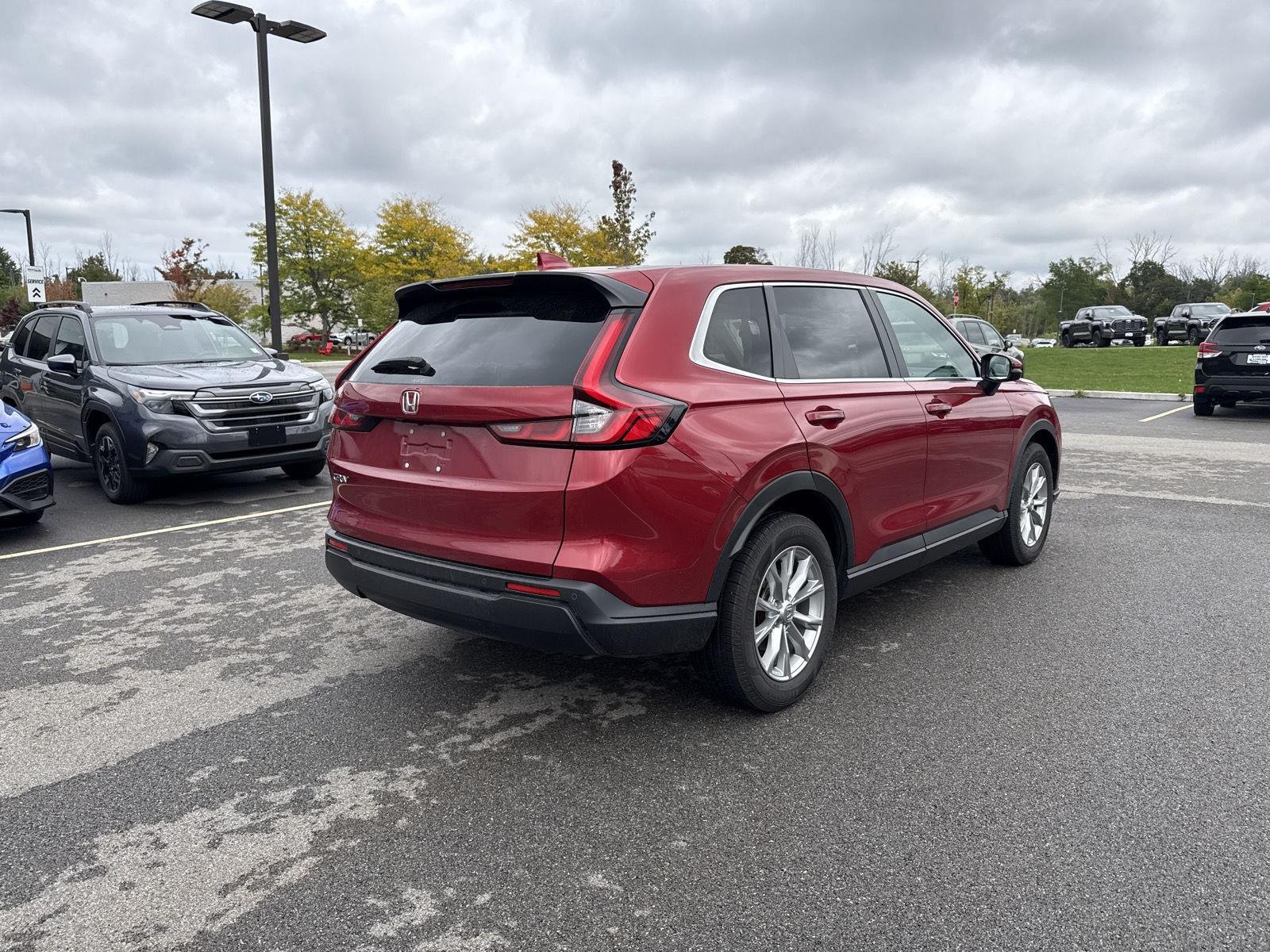 Used 2024 Radiant Red Metallic Honda EX-L image 4