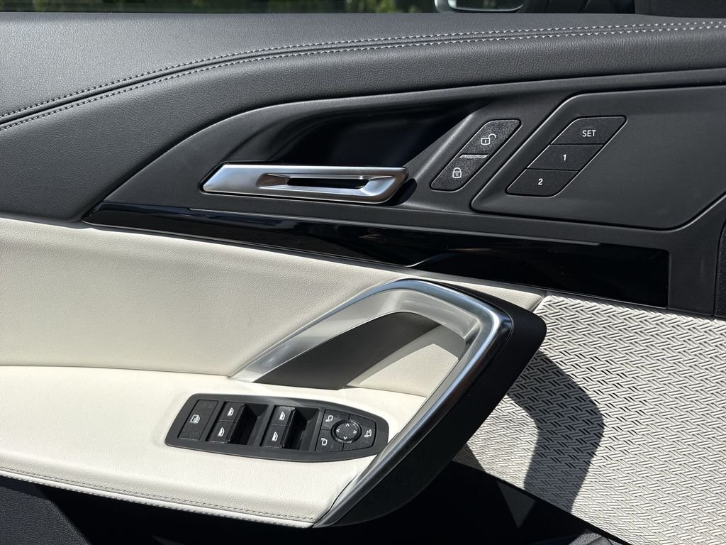 New 2027  BMW xDrive28i image 13
