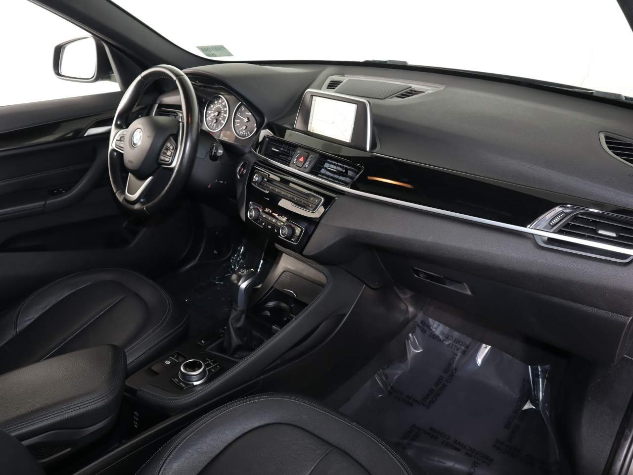 Used 2017 Jet Black BMW xDrive28i image 15