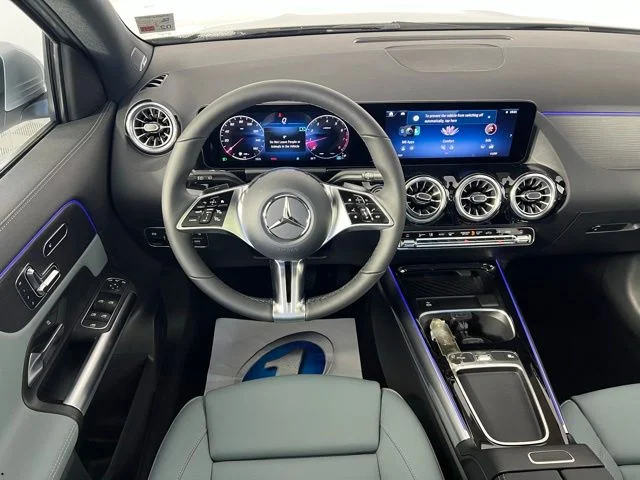 New 2026 Cirrus Silver Metallic Mercedes-Benz GLA 250 image 31