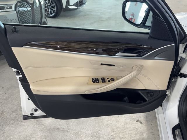 Certified Used 2023 Alpine White BMW 540i image 19