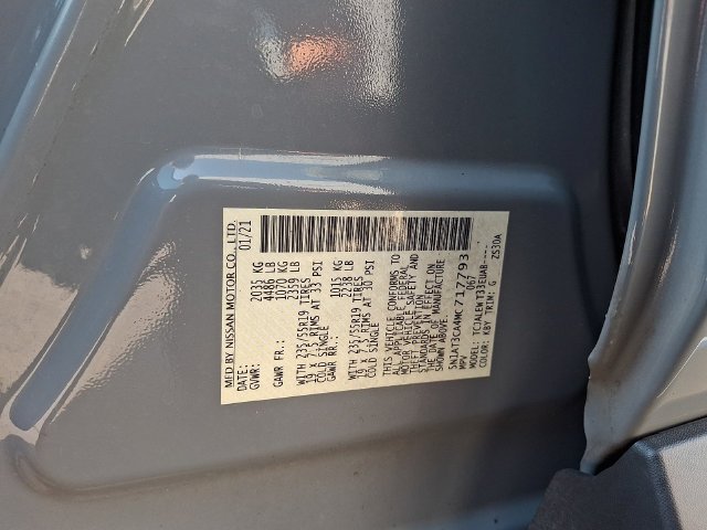 Used 2021 Gray Nissan SL image 30